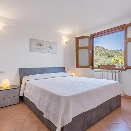 Сasa de vacaciones La Vetta Blu Tertenìa